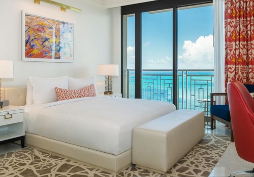 Two-Bedroom Ocean View Residence Vista with One King Bed in Each Room (East Tower)
