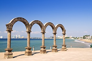 Arches on Malecon