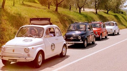 Vintage Fiat 500 Tuscany Drive