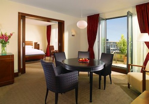 Bellevue Suite