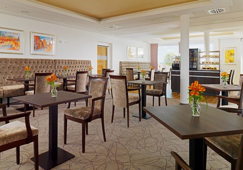 Club Lounge