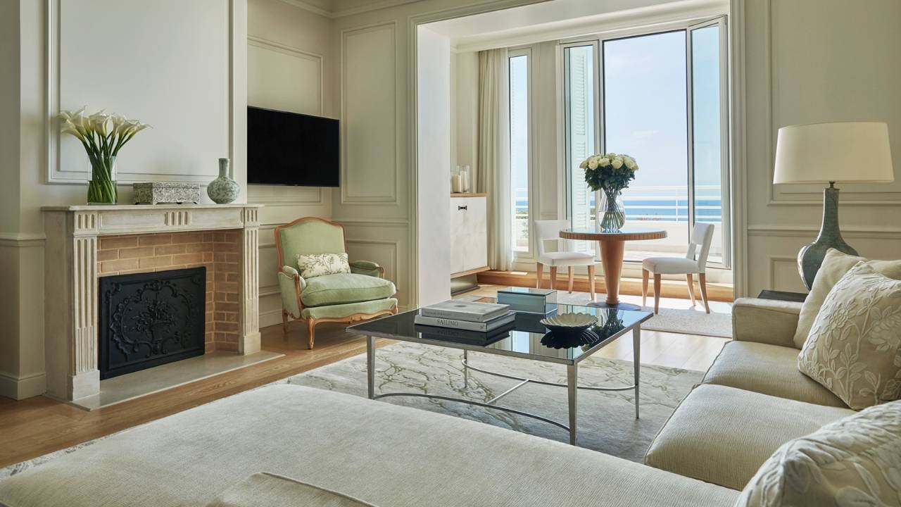 Palace Sea View Suite