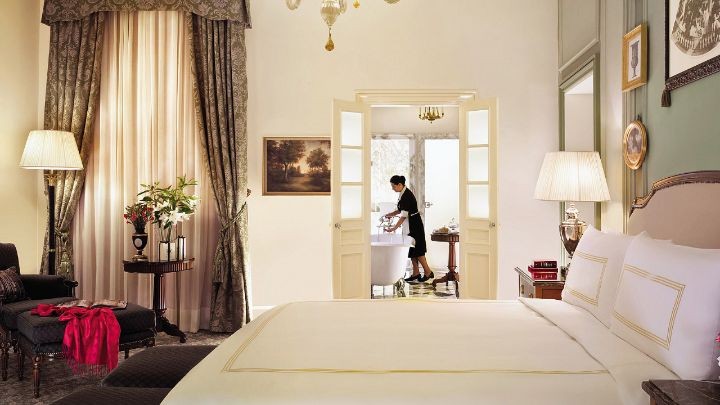 Four Seasons Junior Suite
