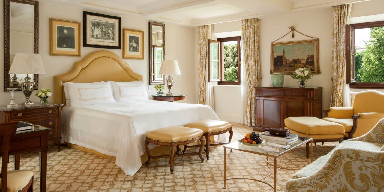Parlour Suite