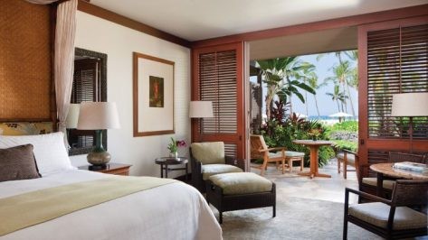 Ocean View Room - King Bed