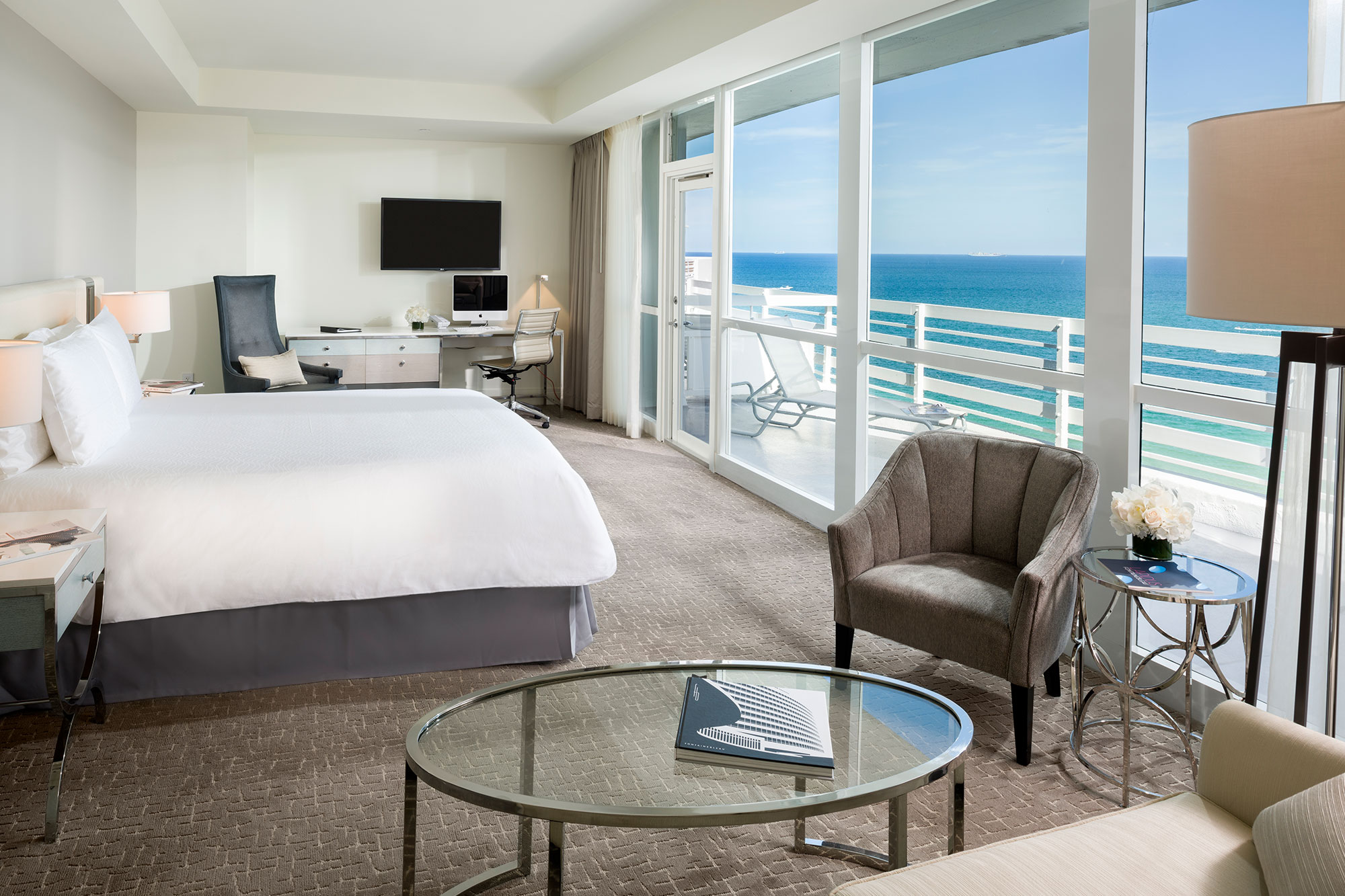 Oceanfront Junior Suite with Balcony