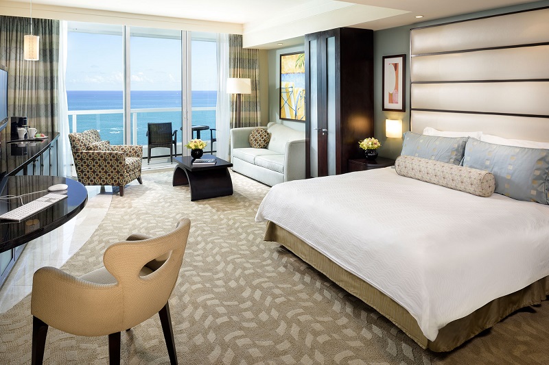 Sorrento Oceanfront Junior Suite