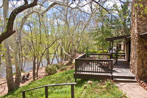 Creekside Cottage