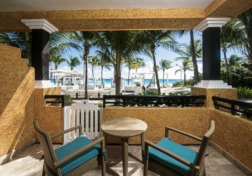 Superior Ocean Front Junior Suite
