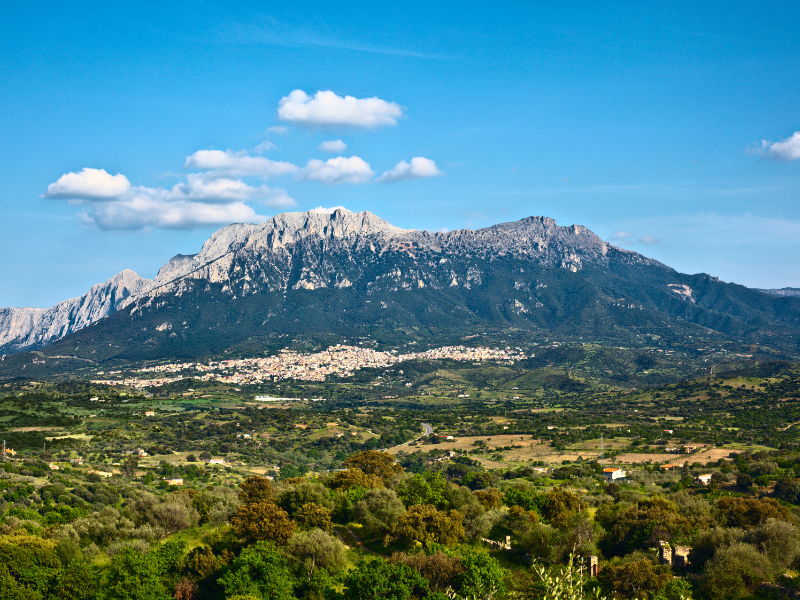 Mount Corriasi
