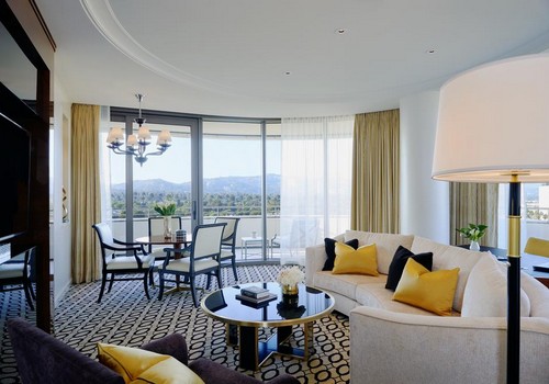 Waldorf Penthouse Suite