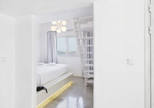 Deluxe Loft Room Caldera View