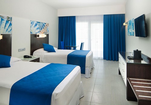 Double Room with partial sea view