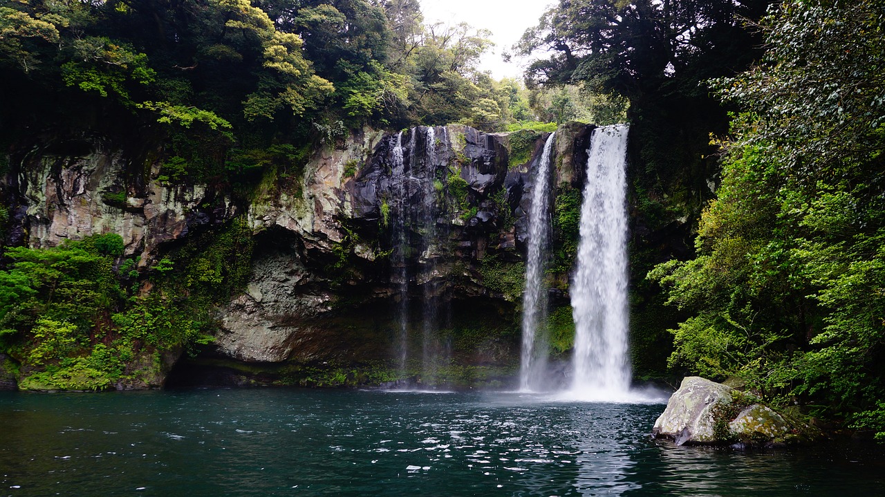 Cheonjeyeon Waterfall