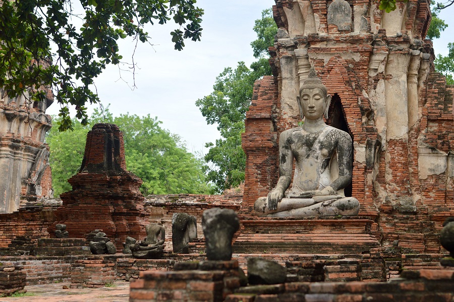 Ayutthaya Ancient Capital with River Cruise, Lunch & Palace