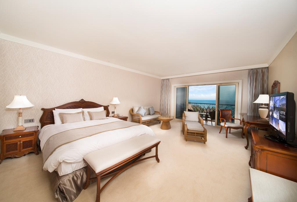Premier Double or Twin Room with Ocean View