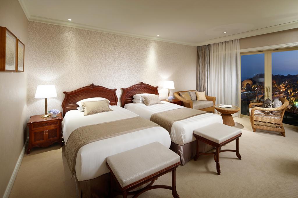 Superior Double or Twin Room with Mountain View
