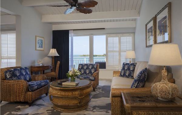 Luxury Ocean View Suite